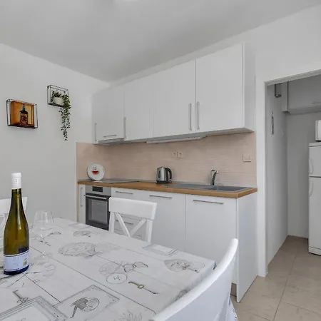 Apartment Riva